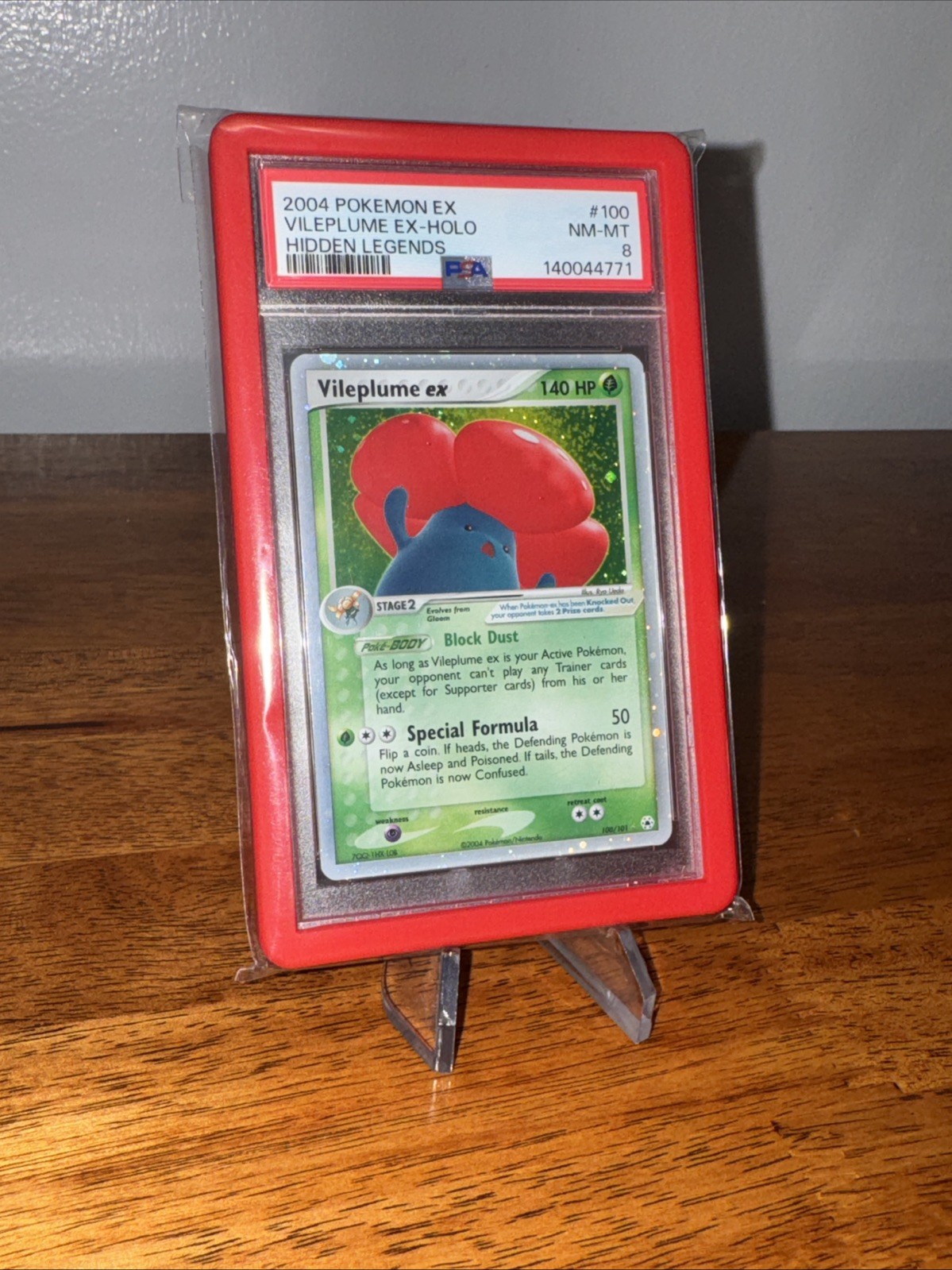 2004 Pokemon Ex Vileplume Ex Holo Hidden Legends PSA 8 NM-MT