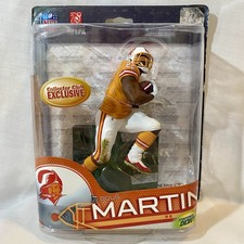 Guide to 2013 McFarlane NFL Sports Picks Exclusive Figures 9