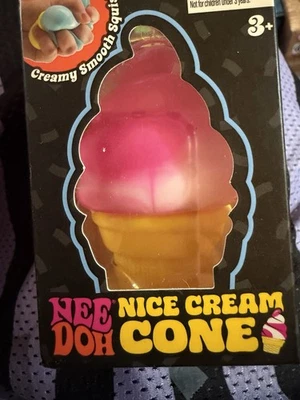 Rosa Needoh schöne Sahnetüte neu im Karton Eis SCHNELLER VERSAND Quetschspielzeug - Bild 1 von 4