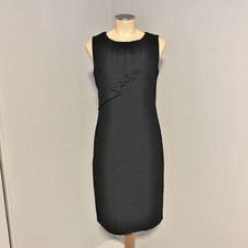 CALVIN KLEIN  BLACK Sheath DRESS w/Box Pleat Detail Sz 4