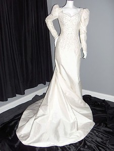 straight wedding dress with detachable train