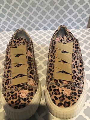 Women's Blowfish Malibu Play Cheetah Print With Roses Denim Sneaker Shoes Size 7