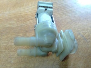 Magnetventil Ventil für Bosch Siemens Waschmaschine  2 Fach I.O.