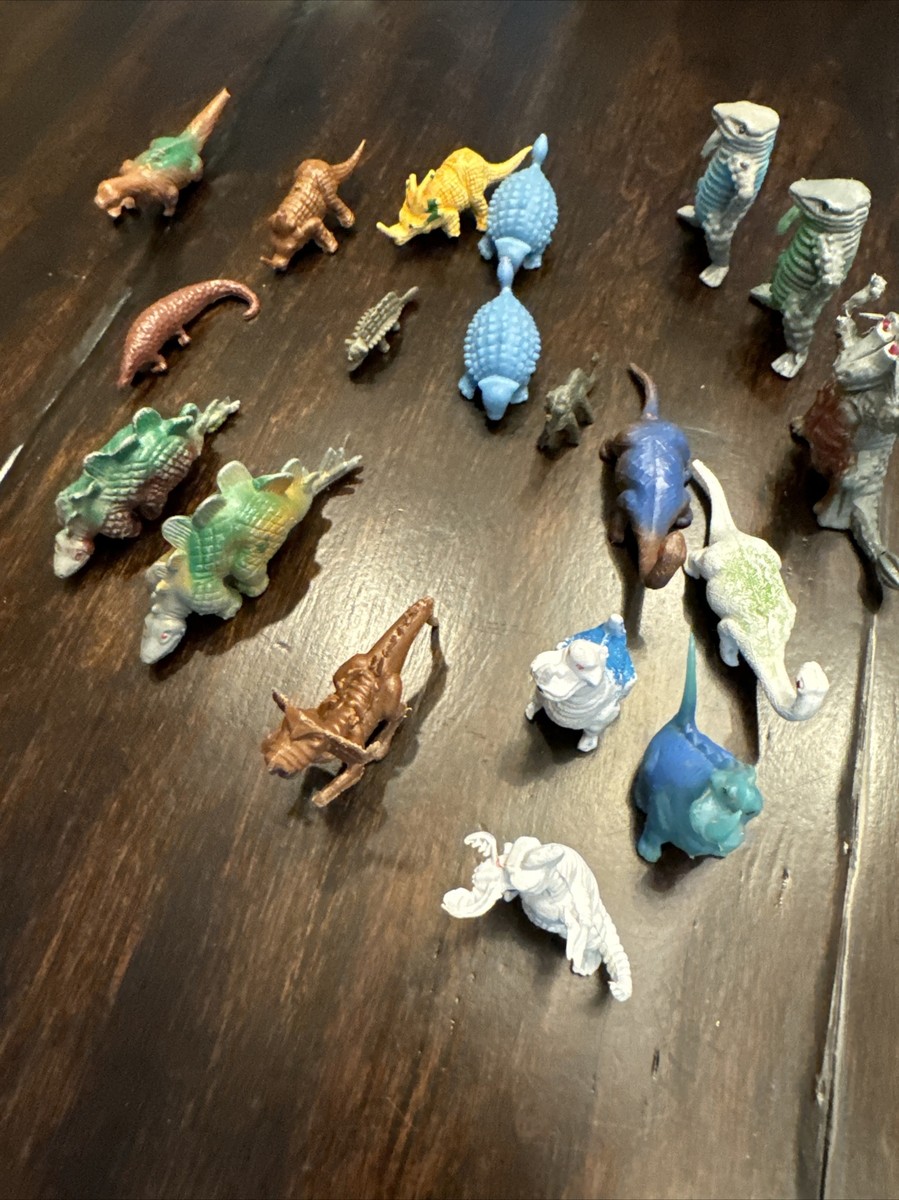 Lot 70s 80s Chinasaur dinosaur Advanced Dungeons & Dragons AD&D