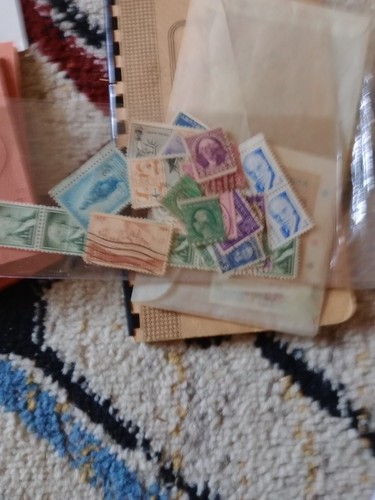 A full stamp collection lots of old stamps 2000.00 REDUCED 1500.00 - Picture 12 of 24