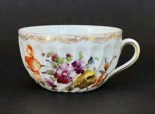 JOLIE ancienne TASSE porcelaine CARL THIEME POTSCHAPPEL DRESDEN SAXE fleurs or