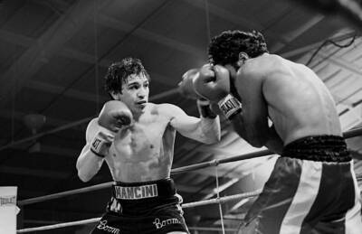 Ray Mancini Lands A Punch V Jorge Morales Old Boxing Photo 3