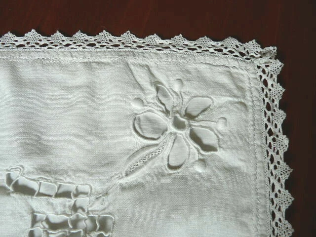 JOLI COUSSIN ANCIEN HOUSSE BRODEE MAIN DEBUT XXè PUTTI - Photo 4/4