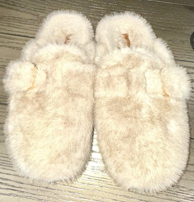 Women's Steve Madden Slip on Slippers Close toe Faux Fur w/ Gold