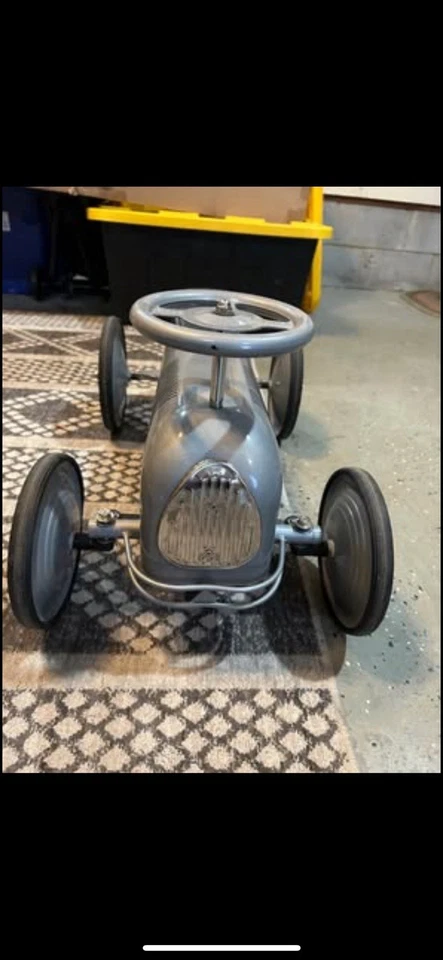 Silver Streak Racer Foot to Floor Retro Scooter Classic Race Car - Image 3 of 4