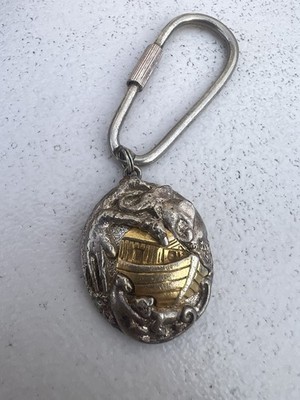 The Vatican Library Collection Noahs Ark Key Chain  Silver And Gold Tone VTG