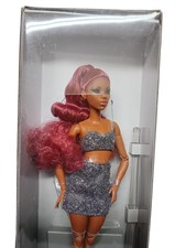 Barbie Signature Looks Doll #7 Tamika Petite Curly Red Hair HCB77 Black Label