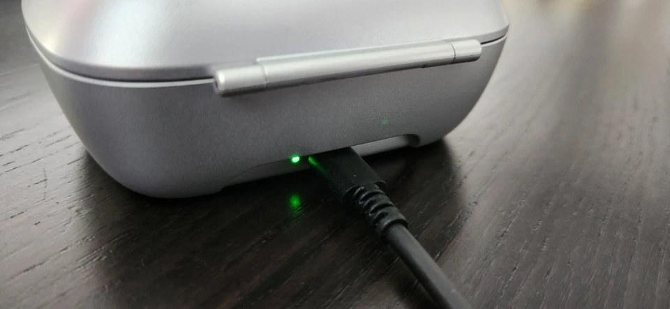 Estuche de carga compatible Unitron Phonak Kirkland KS10 con cable y alimentación Foto 2 de 4