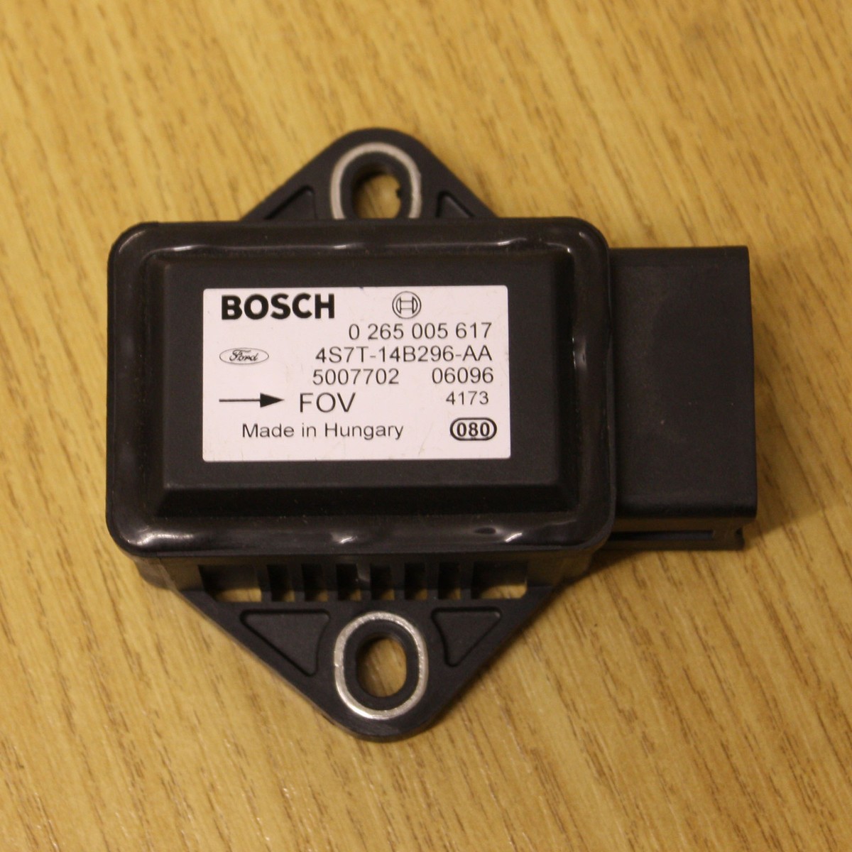 FORD MONDEO MK3 BOSCH YAW RATE MODULE 4S7T-14B296-AA 1346641