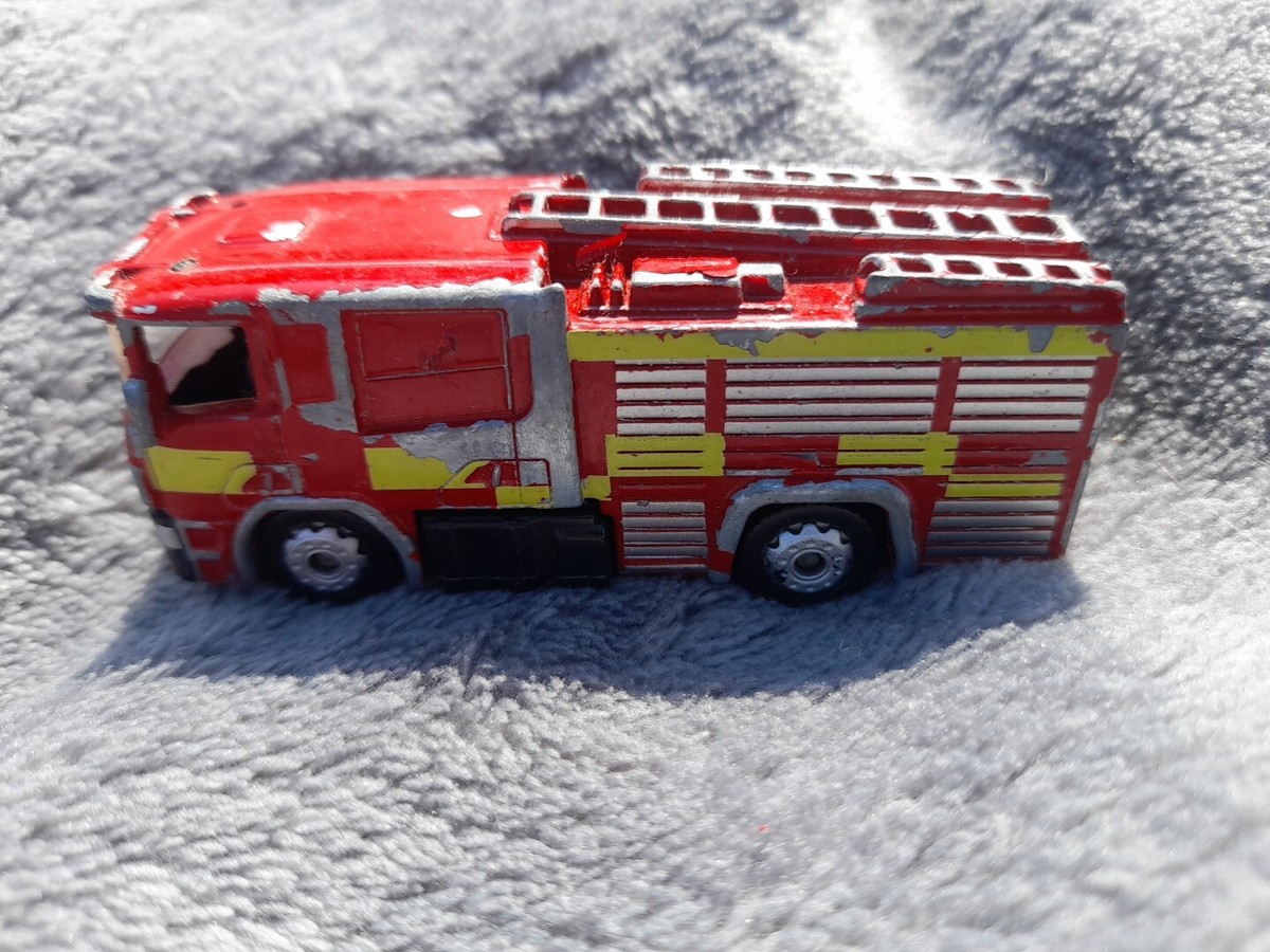 Corgi Toys fire Corgi Fire Engine Used Condition UK
