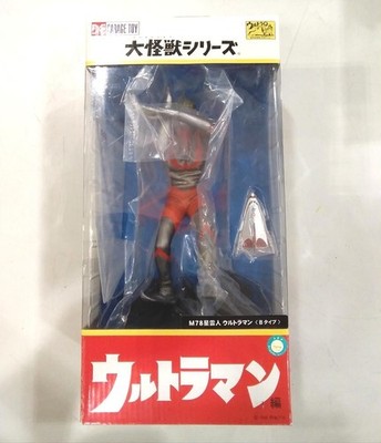 X PLUS Figur M78 Nebel Ultraman B Typ. Daikaiju Serie gebraucht