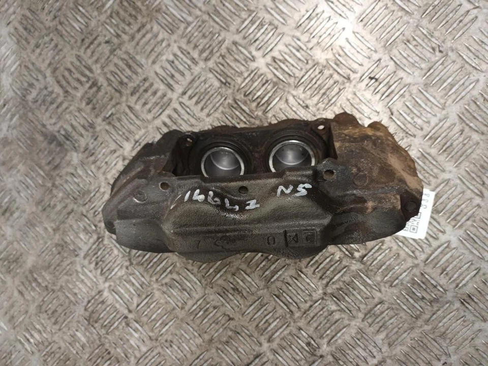 PINZA DELANTERA IZQUIERDA TOYOTA HILUX MK7 4775071010 Foto 3 de 4