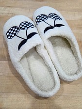 Womens Faux Fur Lined Slip-On Slippers Embroidered Floral White Black US 5.5 SM