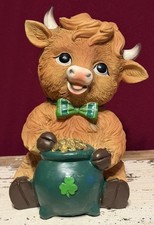 BRAND NEW St. Patrick s Day Highland Cow Figurine with pot of gold viral Decor