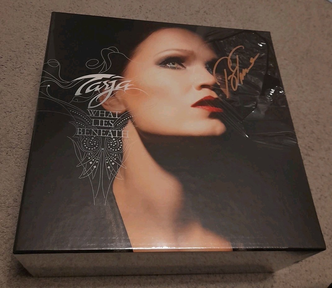 TARJA: What Lies Beneath DREAMER's BOX SET - 2011, lim. 500 Exemplare, SIGNIERT!