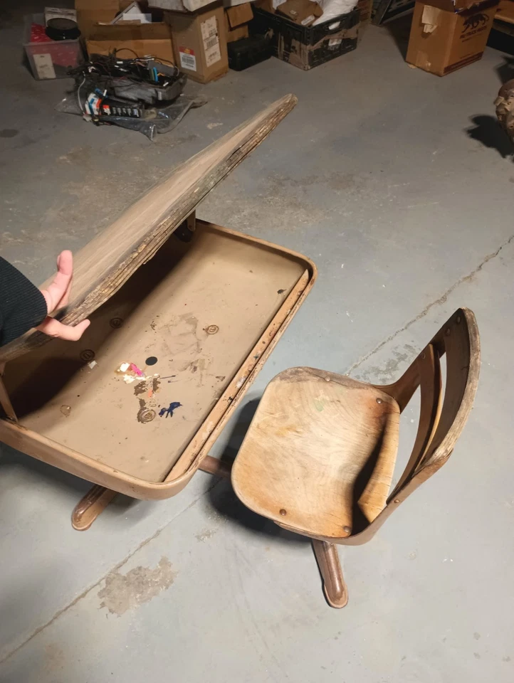 Escritorio de la vieja escuela Foto 2 de 4