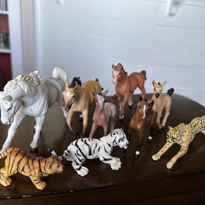 Safari ltd lot - 6 Horses, Cheetah, Tigers  Set Of (9) 1990’s-2000’s