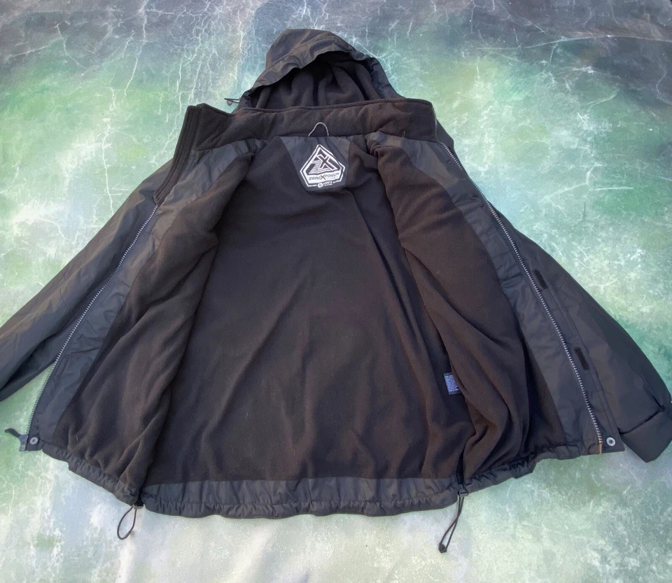 ZeroXposur Men's Winter Jacket Size XL. - Image 3 of 4