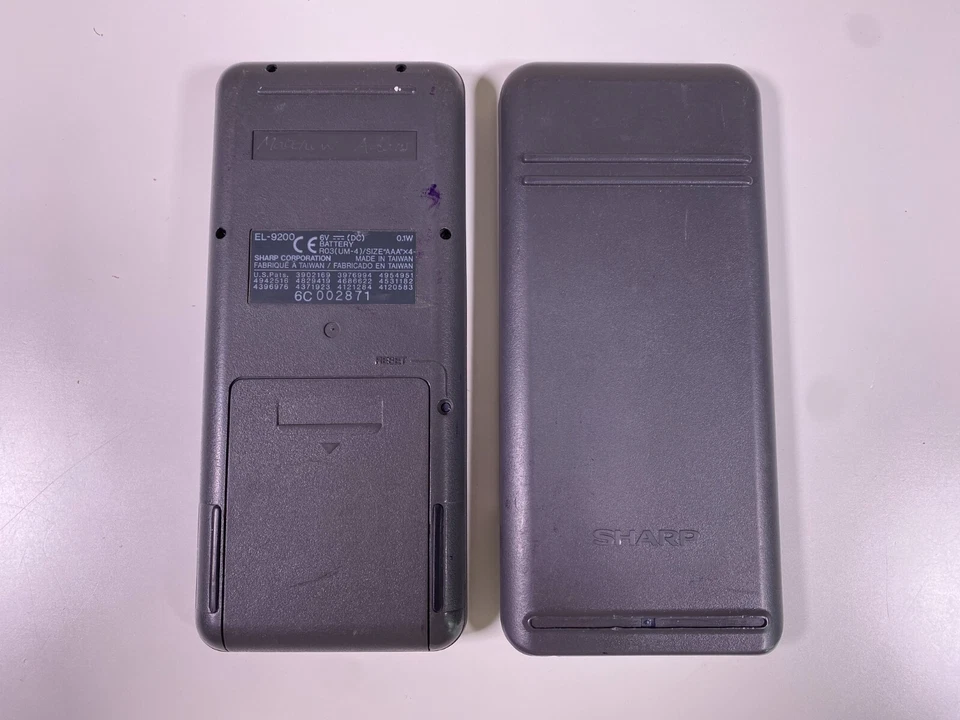 Sharp EL-9200 Scientific Graphics Calculator - Not Working No Power Sold As Seen - Image 2 of 4