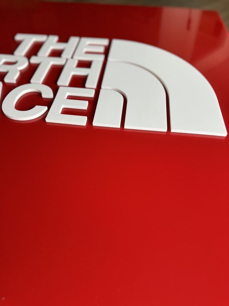 THE NORTH FACE 木製ロゴ ショップサイン THE NORTH FACE 木製ロゴ