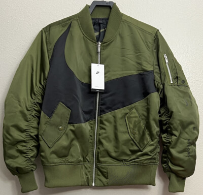 Nike Sportswear Swoosh Therma-Fit Reversible Bomber Jacket Size Small DD6055 326