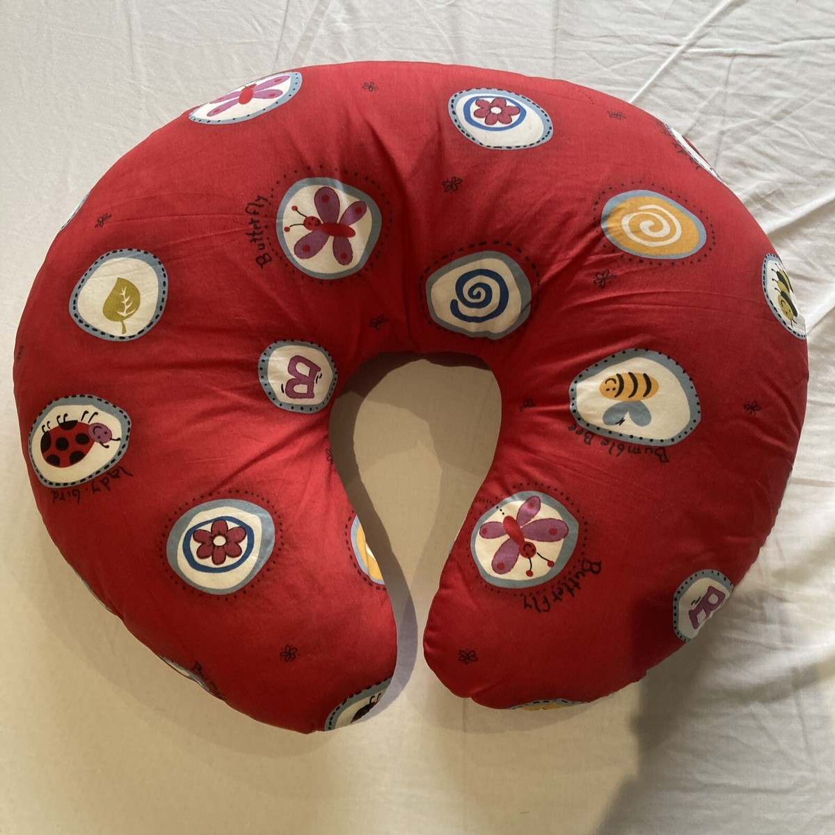 Baby nursing pillow UK