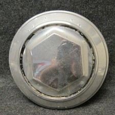 1979-1983 Chrysler Cordoba Chrome Wheel Center Cap For Spoked Wire Hub Oem Y160 1979-1983 Chrysler Cordoba Chrome Wheel Center Cap For Spoked Wire Hub Oem Y160