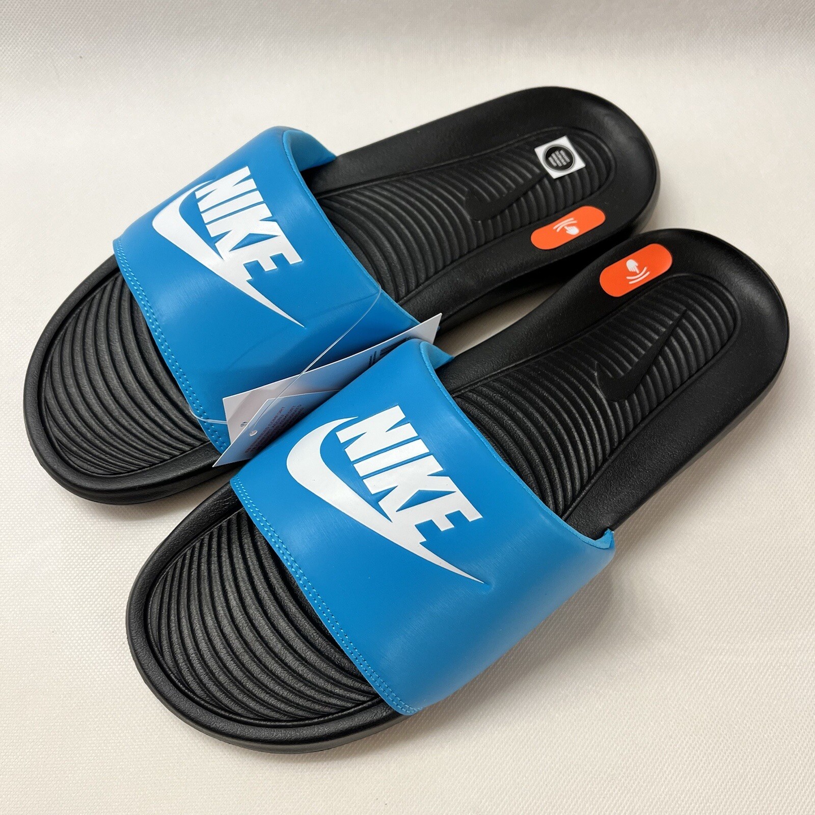 Size 15 NEW Nike Mens Victori Slides 