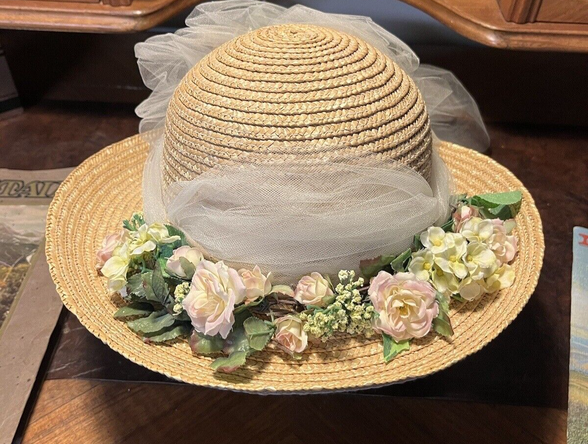 Vintage Woven Straw Hat Bonnet with Vintage Silk Flower  display picture 2