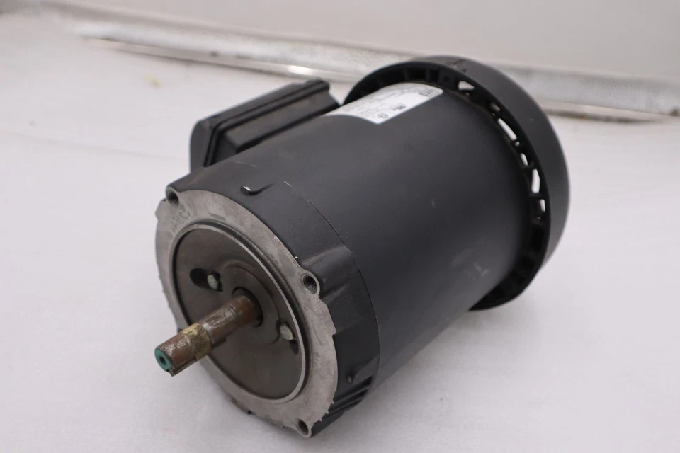NEW OPEN BOX WEG 7518ES3E56CFL-S 3ph 0.75hp 230/460V 1755rpm MOTOR STK M196CC - Image 3 of 4