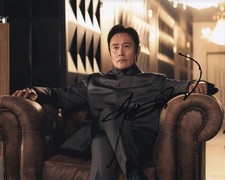 LEE BYUNG HUN signed autograph 20x25cm SQUID GAME in person autograph ACOA