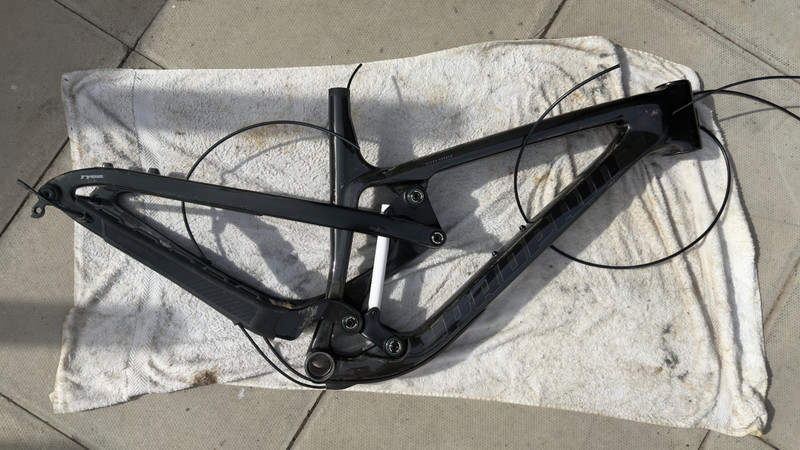2021 Propain Tyee CF 5 Frameset - Medium - PLEASE READ DESCRIPTION