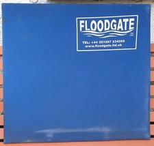 FLOODGATE adjustable expanding flood barrier, size FG-SMALL, width 68-77cm