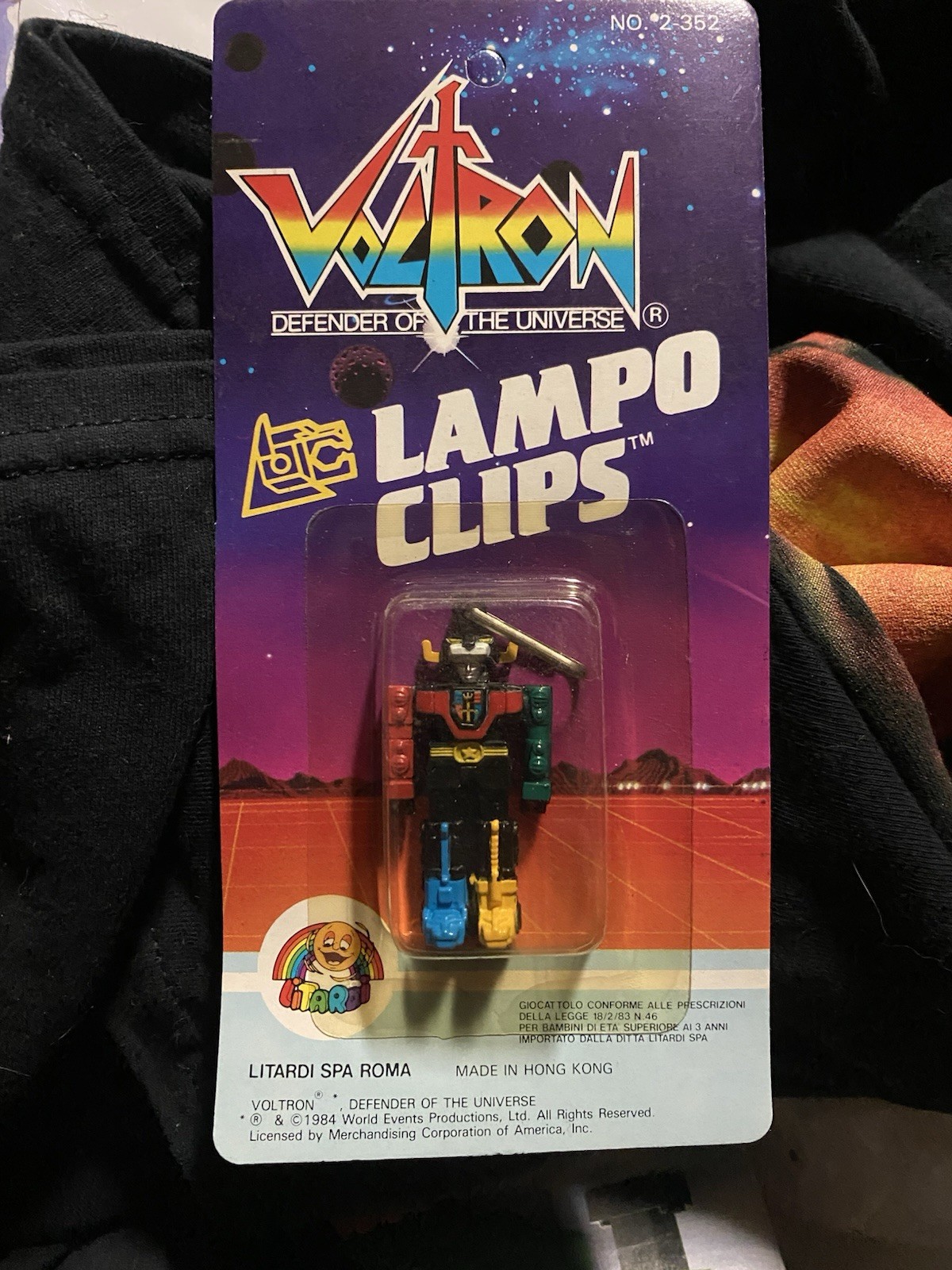 Unpunched Voltron Lampo Clip Zipper Pull Figure Defender Of Universe 1984 toy