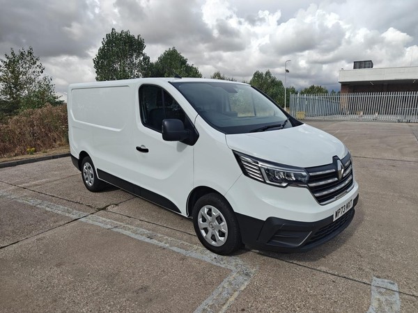 eBay - 2023 RENAULT TRAFIC SWB B...