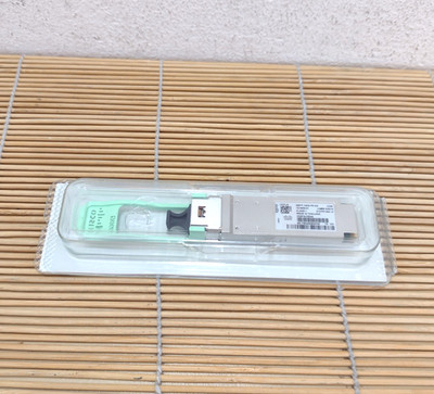 Neu Cisco QSFP-100G-FR-W2 100G link 2km over duplex G.652 SMF New sealed plastic