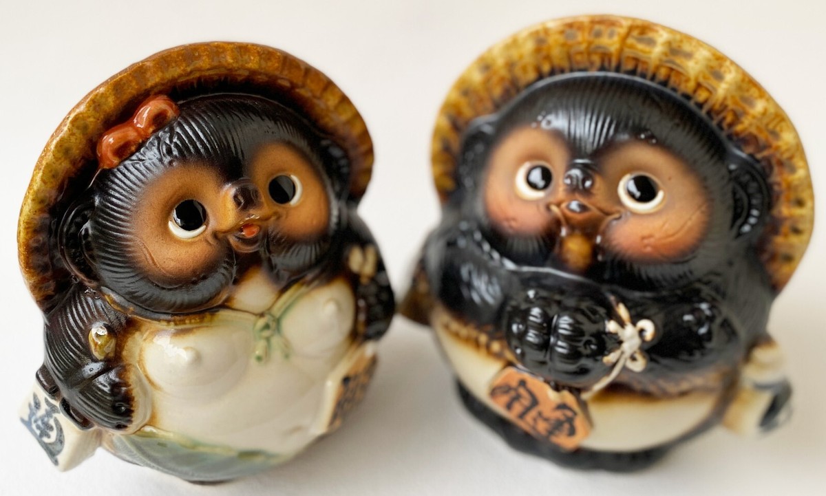 Tanuki Shigaraki yaki ware Japanese Chinese Racoon Dog Onegai