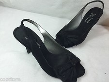 The Touch of Nina Slingback Peep Toe Sandals Black Leather Spike Heel Size 6 M