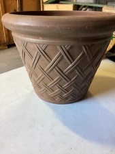 Arcadia Garden Products Plant Pot 18” Brown Weather Resistant PVC in Terra Cotta