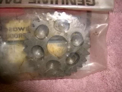 NOS OEM Kawasaki F3 Bushwhacker Top Transmission Gear 13136-015 