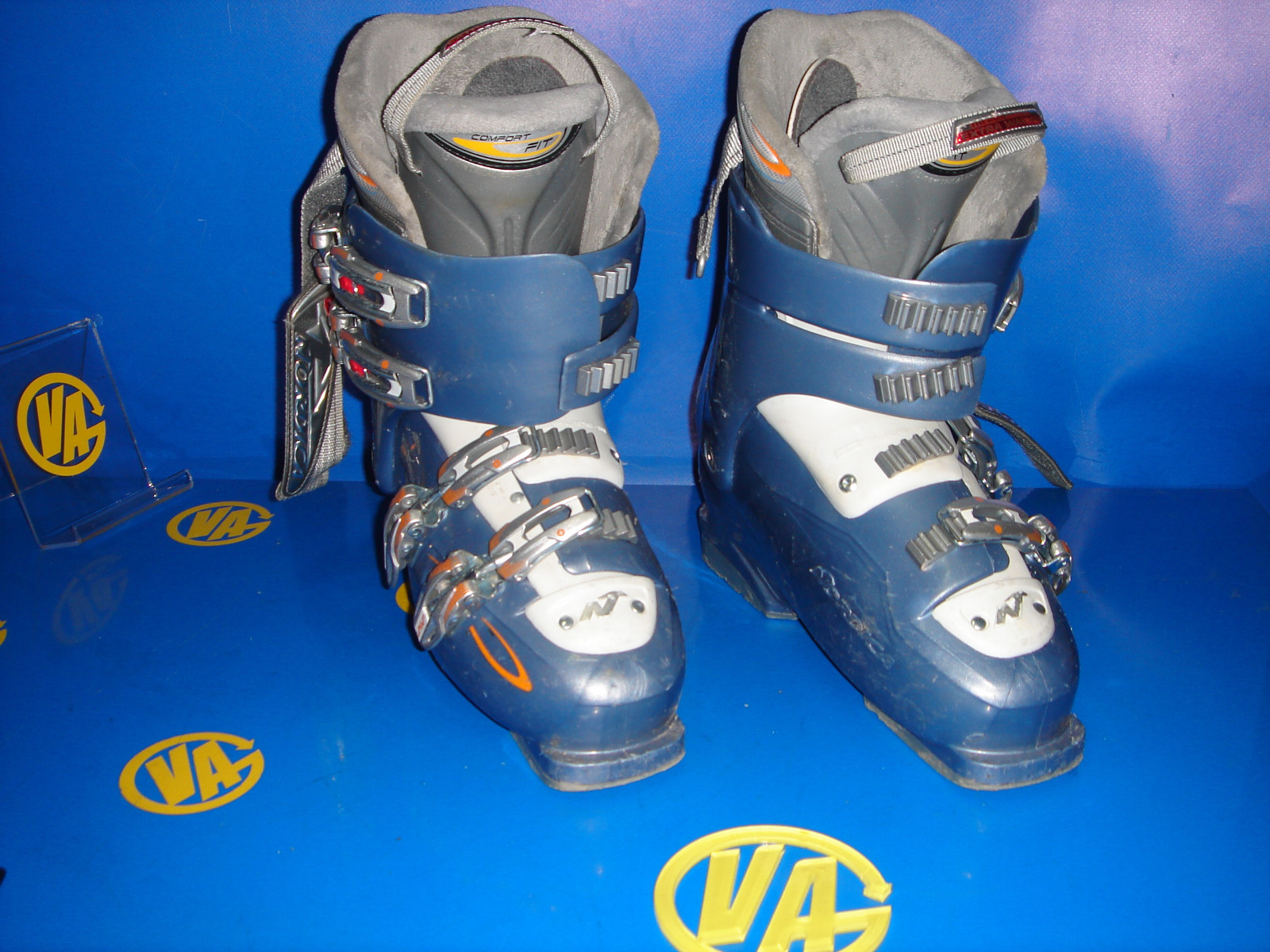 Stiefel Skifahren Nordica EM12 Olympia für Ski Größe 40 41- 265 mm Stiefel Skifahren Nordica EM12 Olympia für Ski Größe 40 41- 265 mm