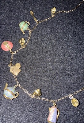 Vintage DISCOVERY of CALIFORNIA Goldtone Dangle Charms 5 O clock Tea Necklace.