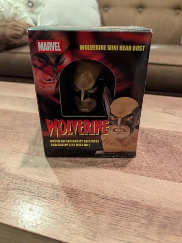 Diamond Select Marvel Alex Ross Wolverine Mini Head Bust