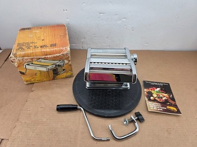 Marcato Atlas 150 Pasta Maker w Attachment Spaghetti Fettuccine -READ