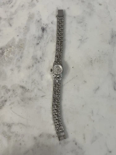 Vintage Seiko Ladies Silver Tone MCM Mid Century Wind Up Watch #B